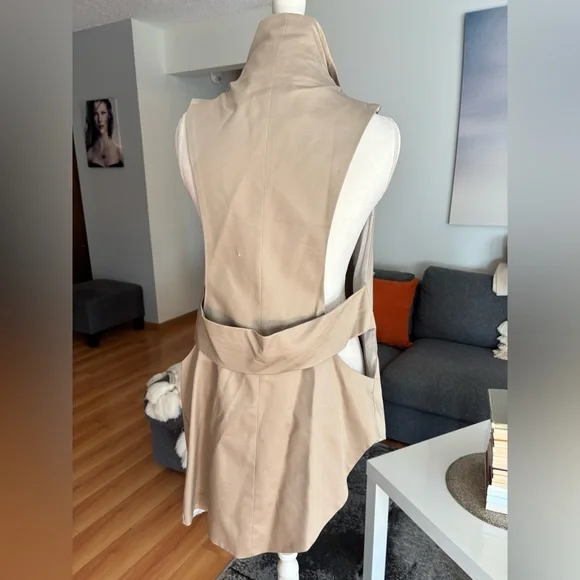 Asymmetrical Tan Vest - Picture 7 of 9